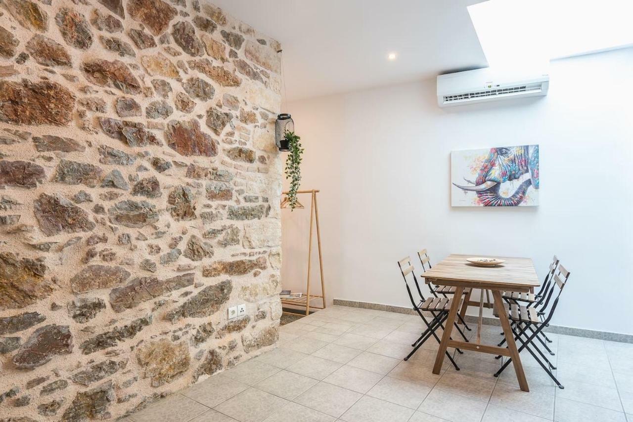 Stone House Under Acropolis Apartment เอเธนส์ ภายนอก รูปภาพ