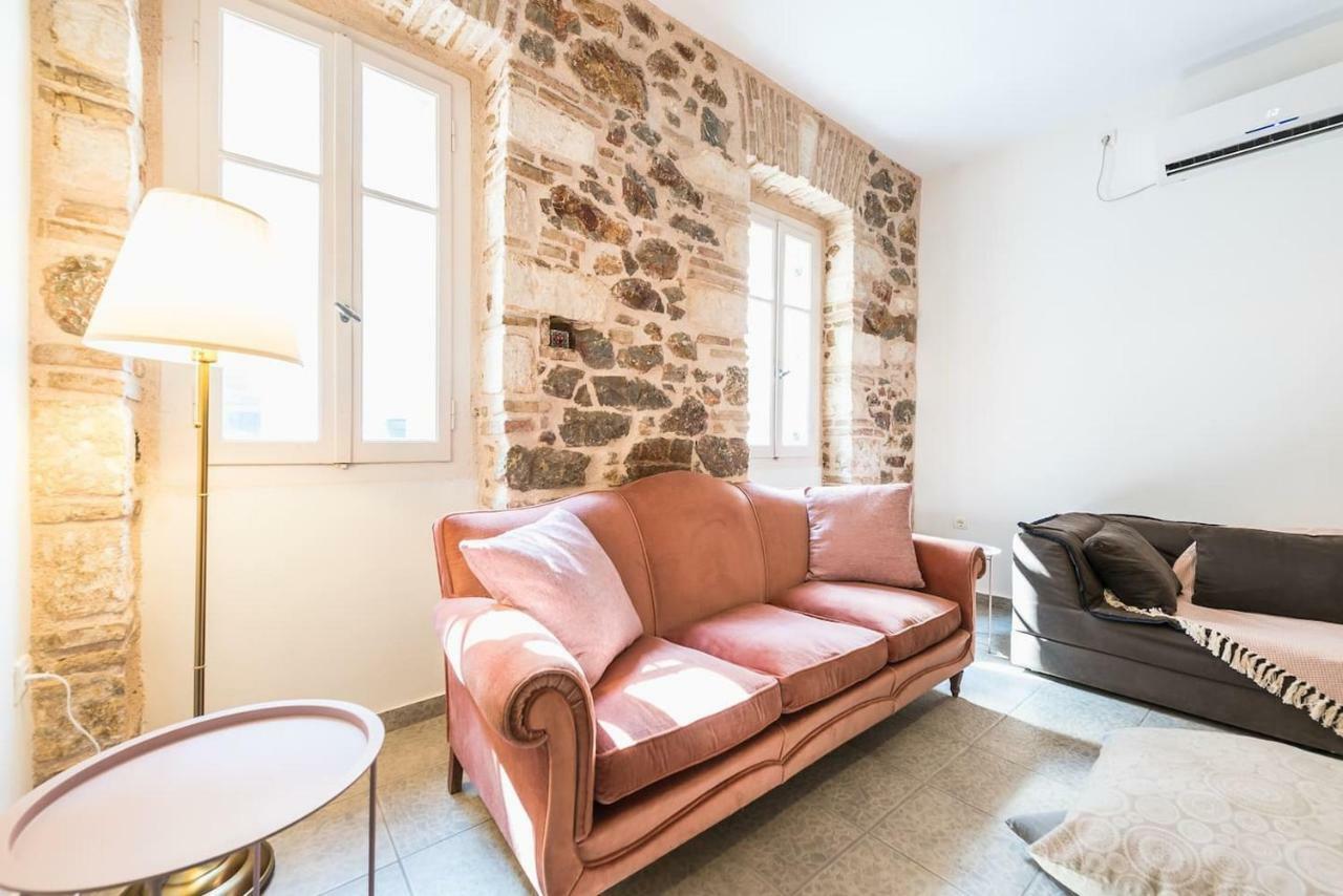 Stone House Under Acropolis Apartment เอเธนส์ ภายนอก รูปภาพ