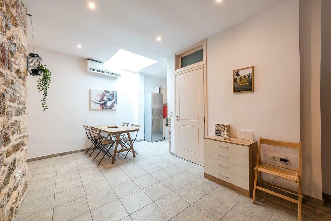 Stone House Under Acropolis Apartment เอเธนส์ ภายนอก รูปภาพ