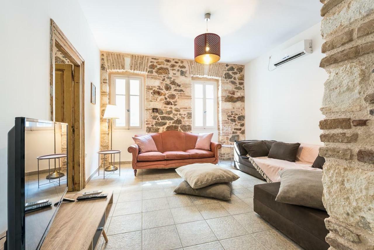 Stone House Under Acropolis Apartment เอเธนส์ ภายนอก รูปภาพ