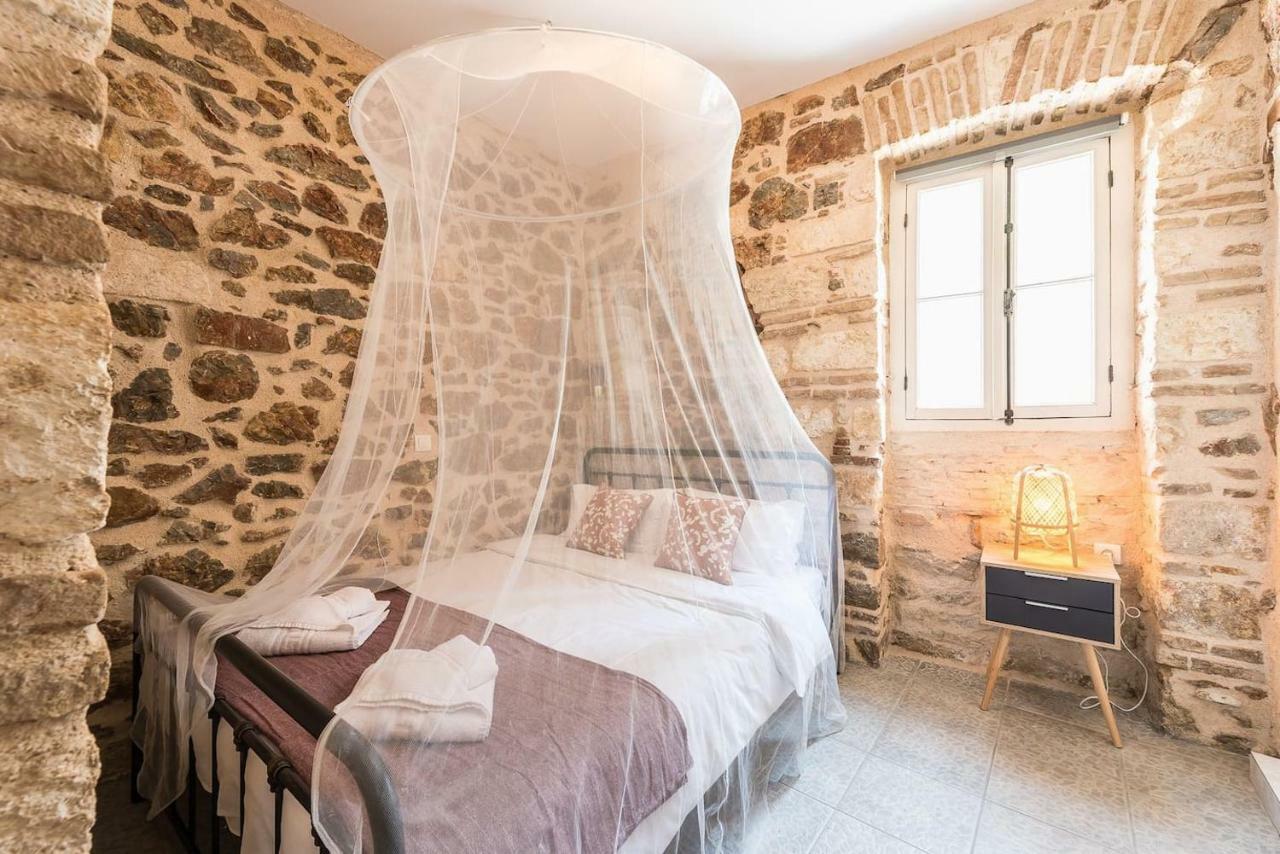 Stone House Under Acropolis Apartment เอเธนส์ ภายนอก รูปภาพ